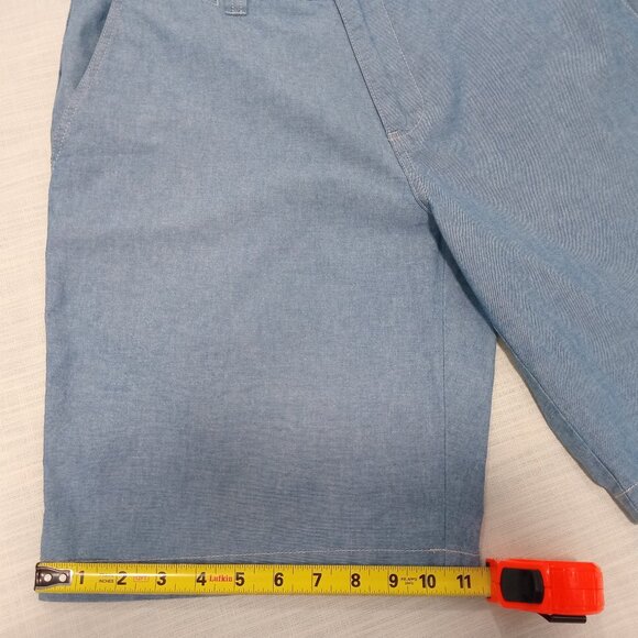 Tommy Hilfiger Men's Denim Bermuda Shorts Size 33 Blue Flat Front Casual Cotton - Picture 6 of 7